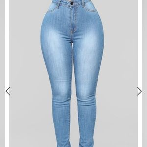 blue wash high rise jeans